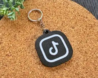 OEMCustom logo Instagram Factory Price Key Tags Eopxy Keychain Pvc Plastic Smart Rfid Nfc Access Control Cards Instagram Keyring - Image 4