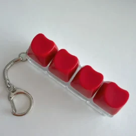 Millanteth 4 Keys Heart Shape Free Color PC Decompression Button Small Toy Mechanical Switch Keychain-OEM / Red